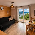 Apartamentwroznowiepl *