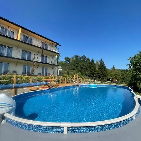 Apartamentwroznowiepl * Roznow