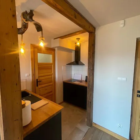 Apartamentwroznowiepl *