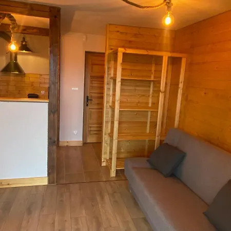 Apartamentwroznowiepl *