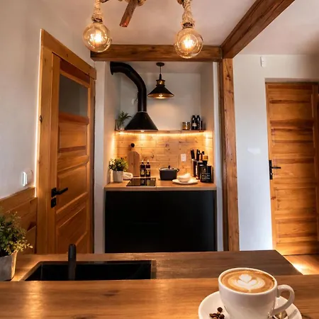 Apartamentwroznowiepl *