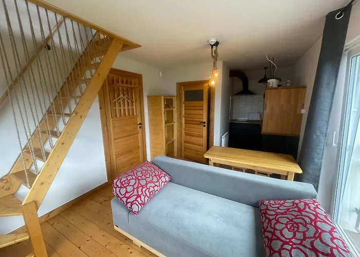 Apartamentwroznowiepl *