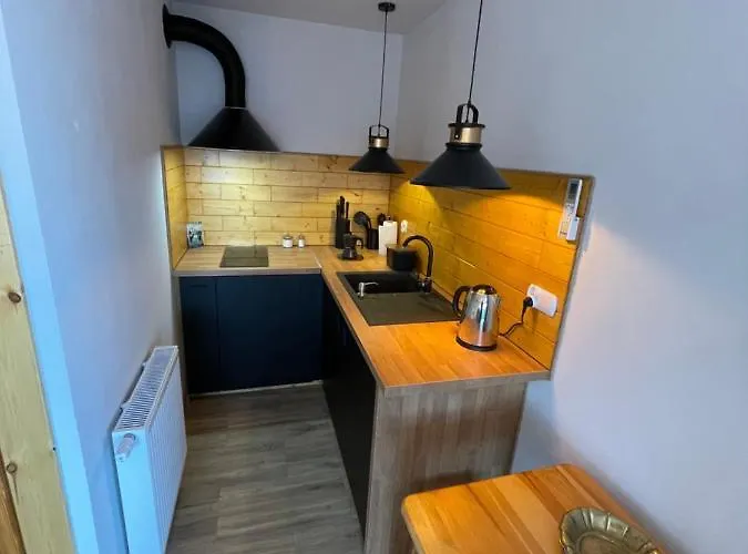 شقة Apartamentwroznowiepl