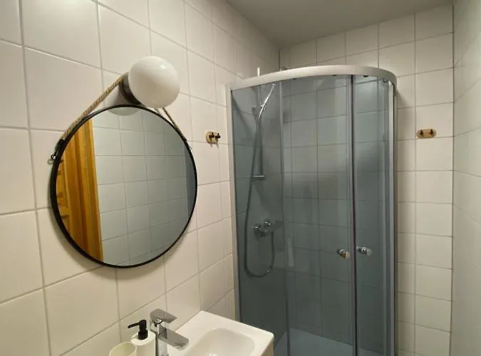 شقة Apartamentwroznowiepl